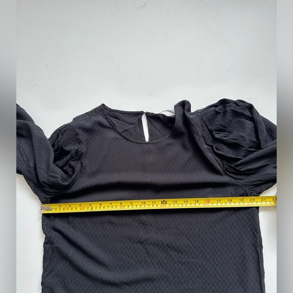 Suzy Shier - Long Sleeve Blouse - Black Pattern - Lightweight - Size: Large - Picture 8 of 9